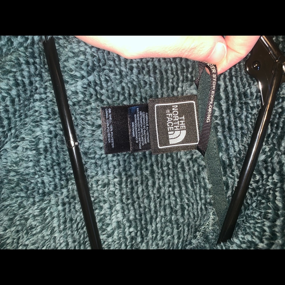 North face jacket - Picture 3 of 4